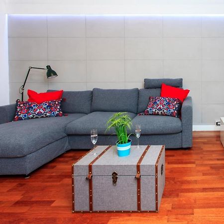 Comfy Apartment Dobra 54 Warsaw Exterior photo