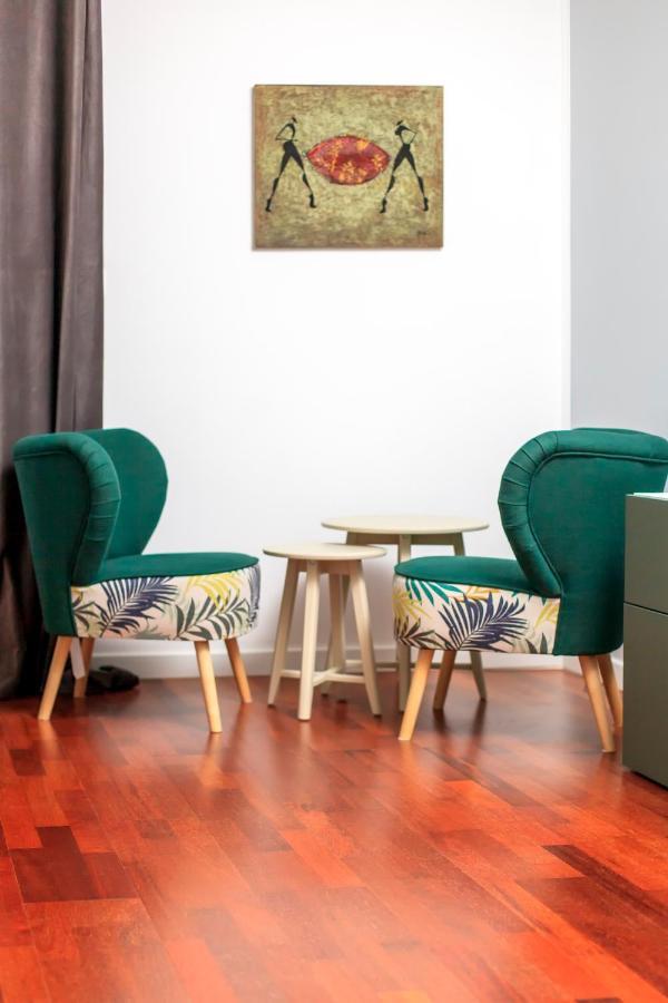 Comfy Apartment Dobra 54 Warsaw Exterior photo